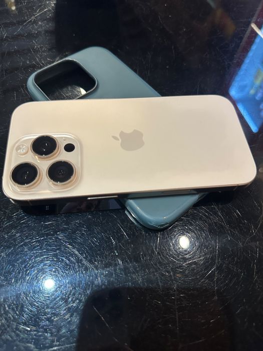 Iphone 16 Pro cu garantie (13 luni)