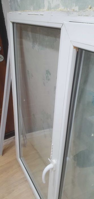 Продам пластиковое окно б/у