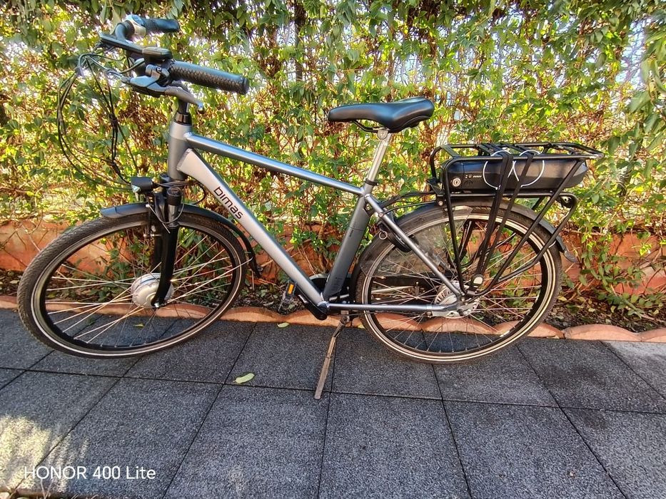 Trotinete și biciclete