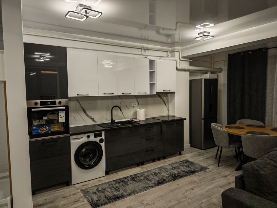 Ofer spre închiriere apartament 2 camere