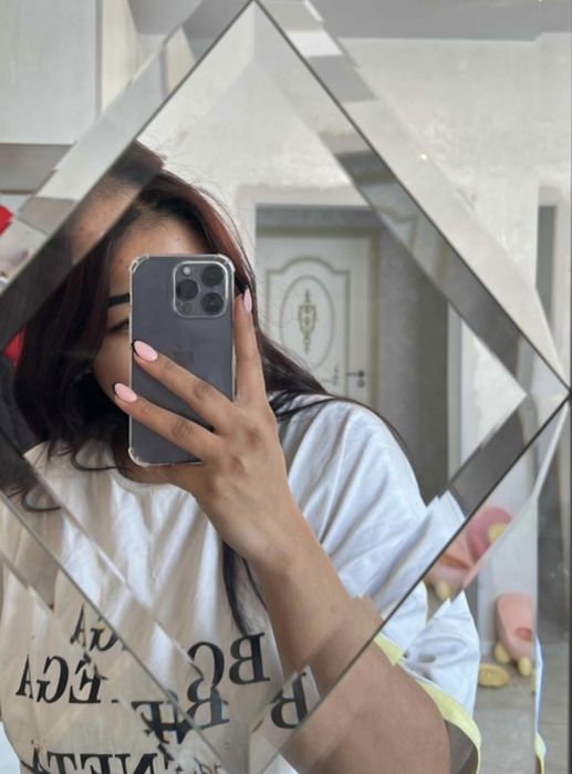 Продам Iphone 14 pro