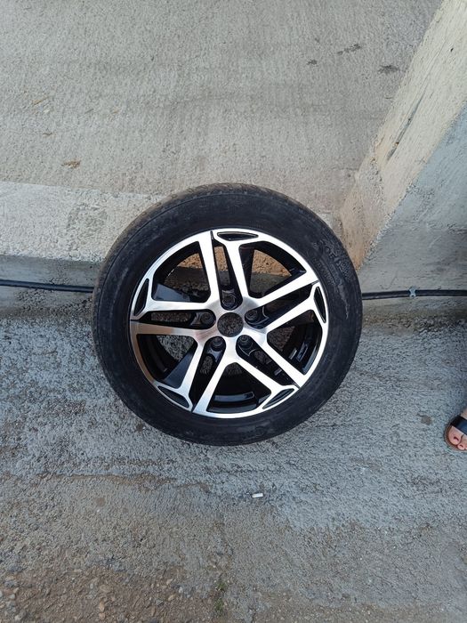 Jante aliaj 16” 5x108 – Ford / Volvo / Peugeot
Vând set jante aliaj R1