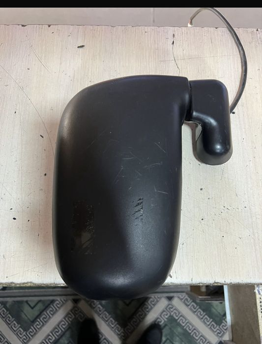 Превиа боковое зеркало