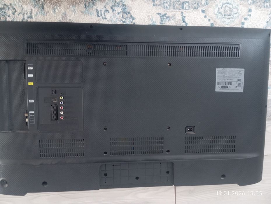 Продам телевизоры на запчасти