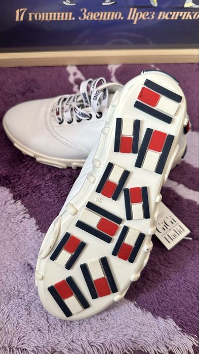 Tommy Hilfiger Gigi Hadid