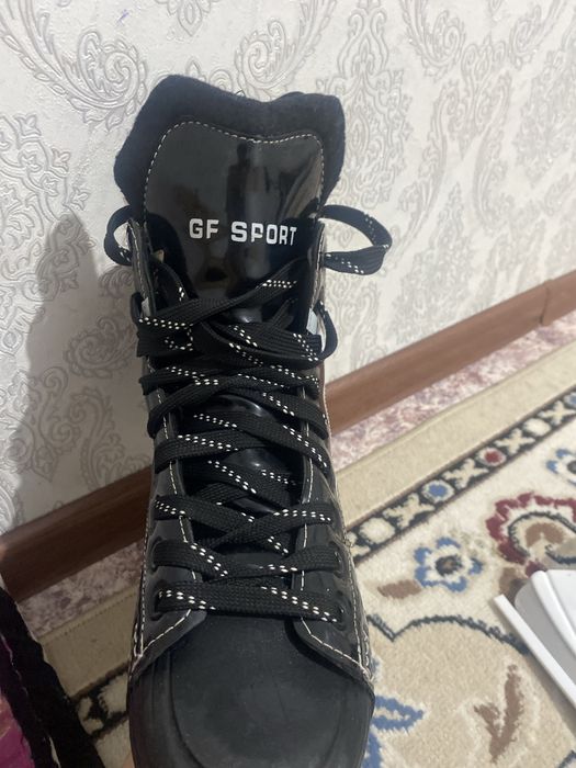 .Коньки GF SPORT