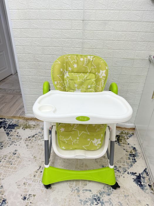 Стульчик для кормления прочный