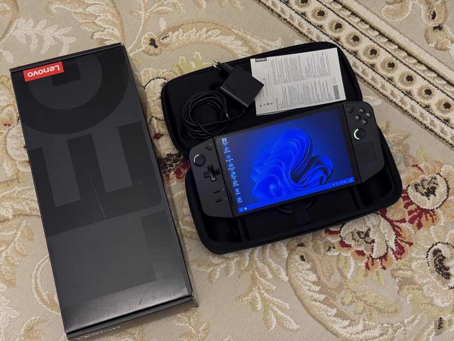Lenovo Legion go 2TB в идеальном состоянии z1 extreme