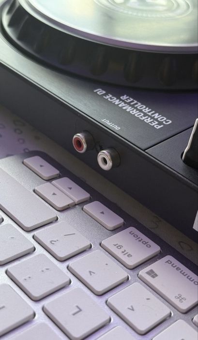 DJ контролер Numark Mixtrack PRO FX DJ