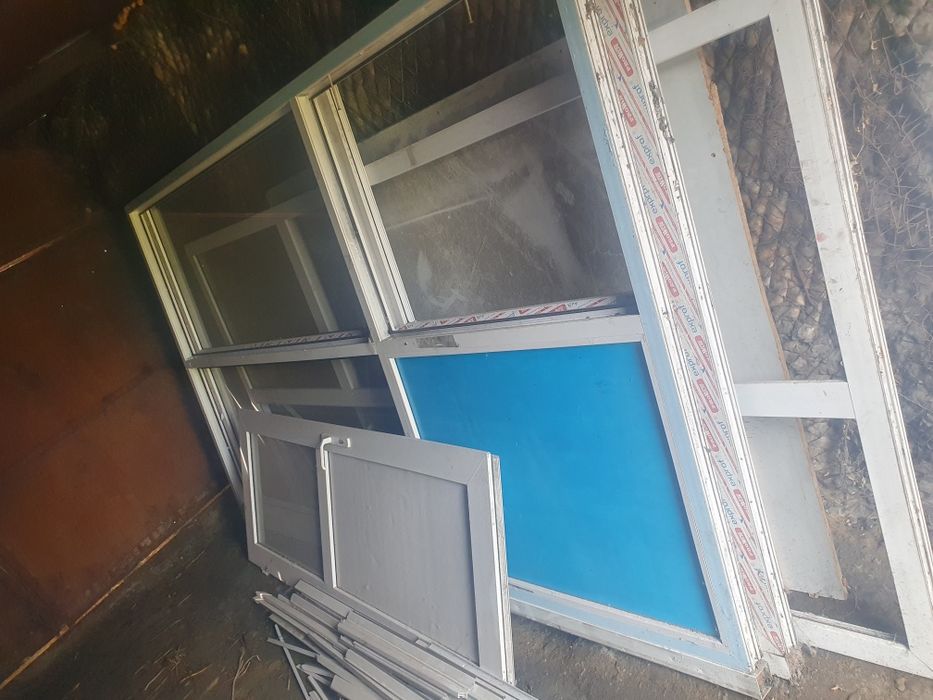 Продам пластик в хорошем состоянии