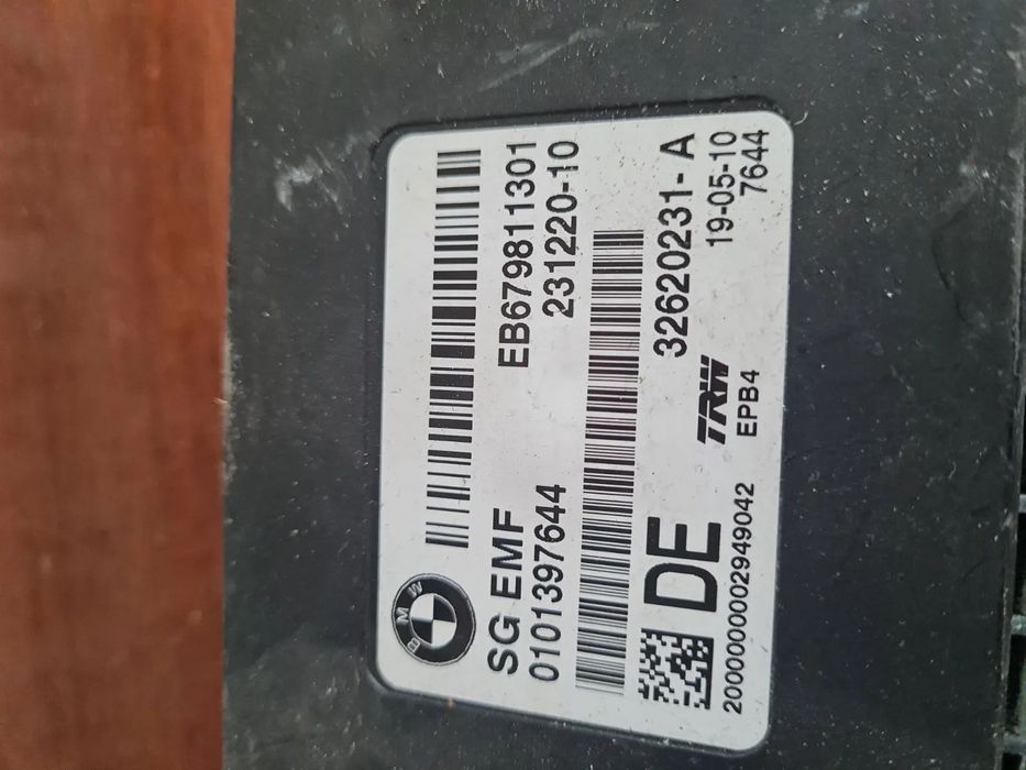 Modul Frana De Mana Bmw F10 F11 X3 X4 F25 F26 Etc. Cod  Dezmembrez Bmw - Dezmembrari Arad