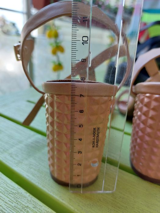 Дамски сандали 38 номер