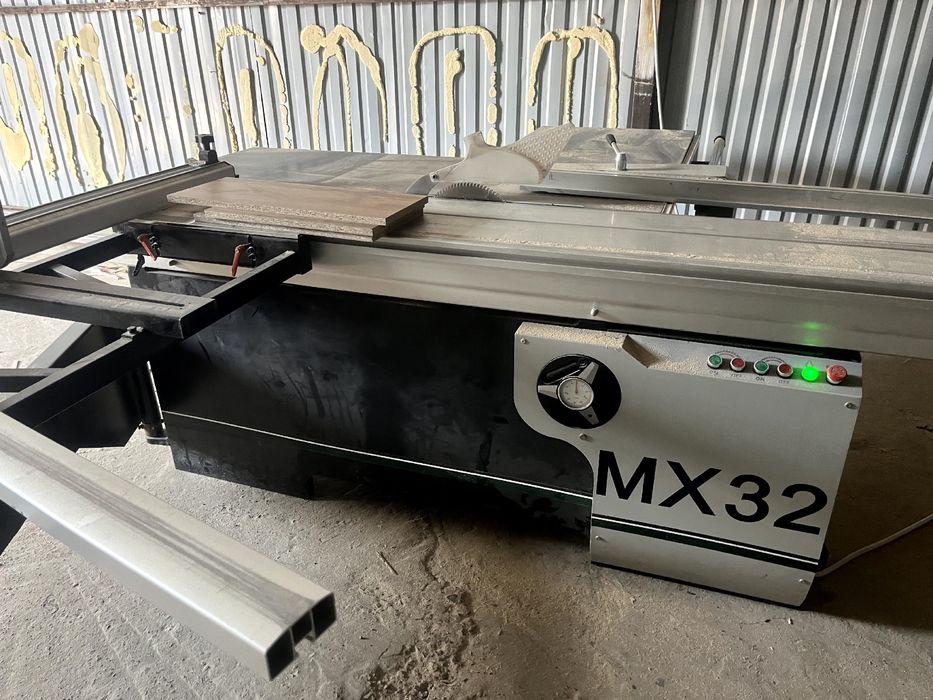 Форматно раскроечный станок