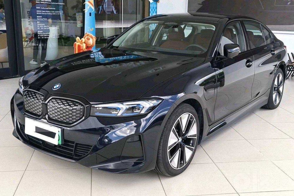 BMW i3  40l night sport RESTAYLING 2026!