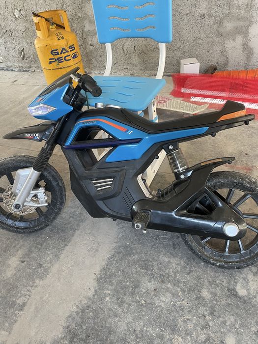 Scuter electric copii