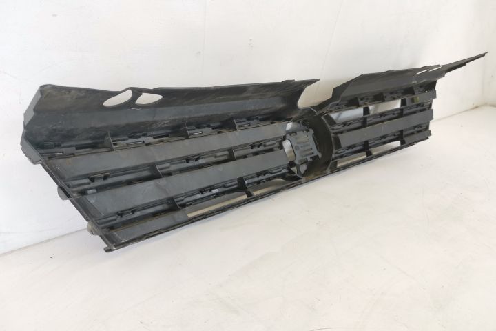 Оригинална Централна Решетка Във Добро Състояние Фолксваген ВВ Тигуан