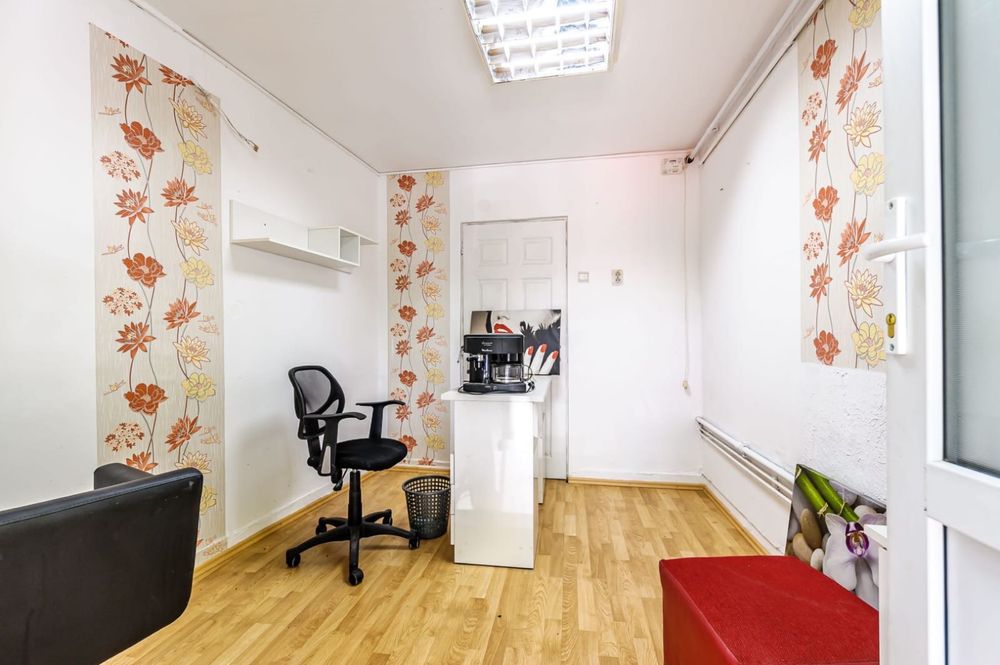 Inchiriez sau vand apartament spatiu comercial zona gări