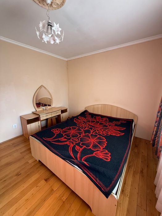 Apartament 3 camere 80 mp