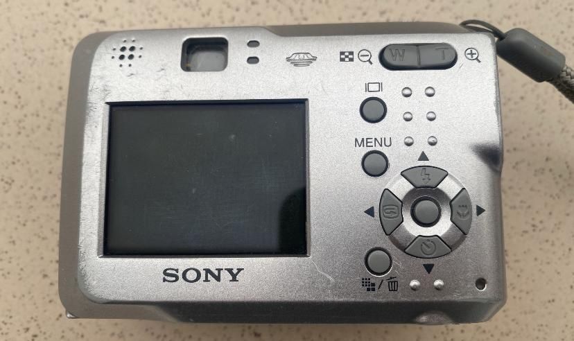 Aparat foto Sony dsc S80