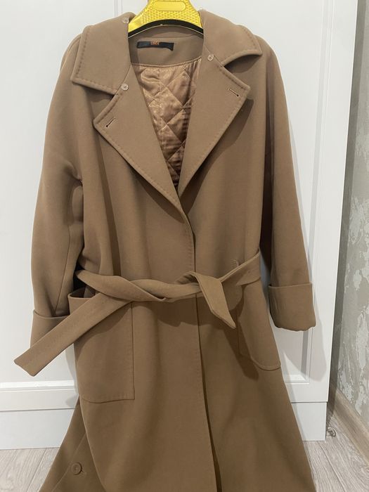 Пальто лорета покупала дорого