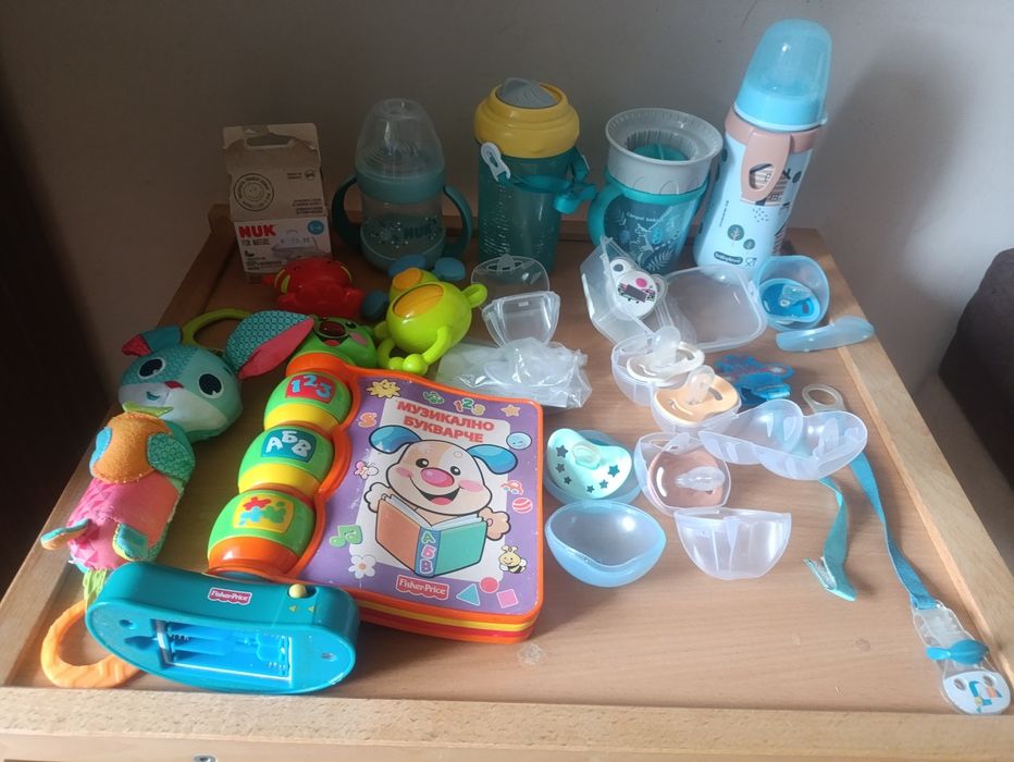 Бебешки играчки 0-6