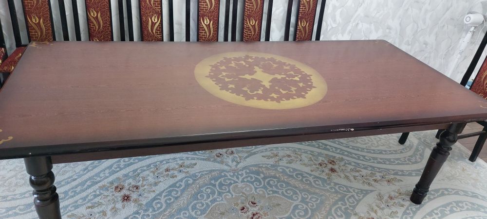 Стол и стулья комплект