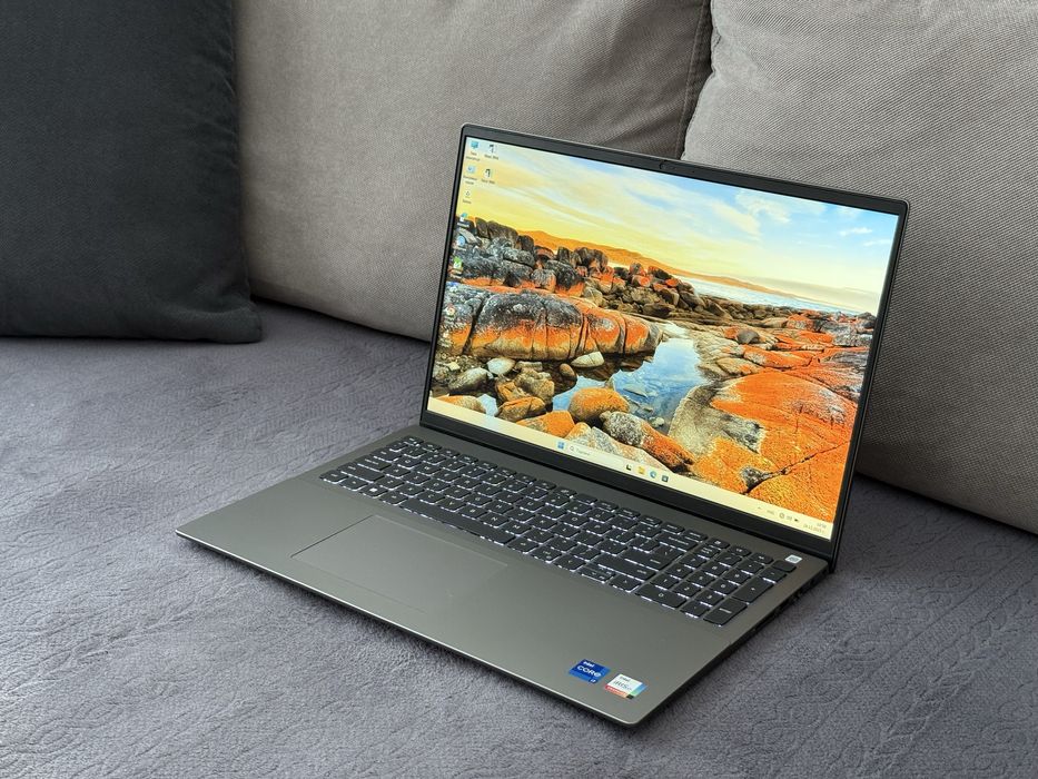 16’FHD+IPS/i7-1360p/Dell Vostro 5630/16GB DDR5/512GB SSD/Гаранция
