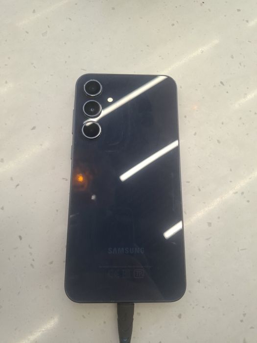 Samsung a35  256