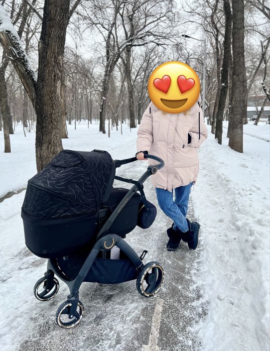Продам коляску 2 в 1