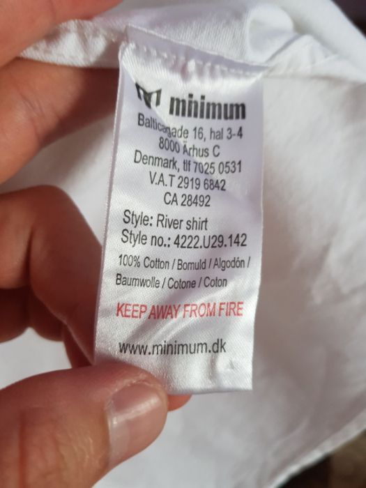 Camasa barbati Minimum (noua)