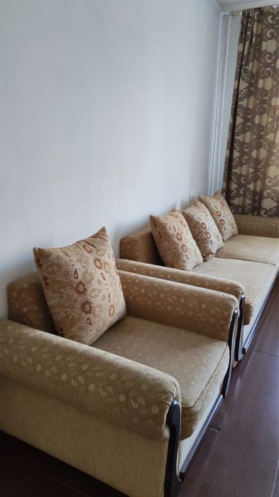 Диван комплект: кресло и диван