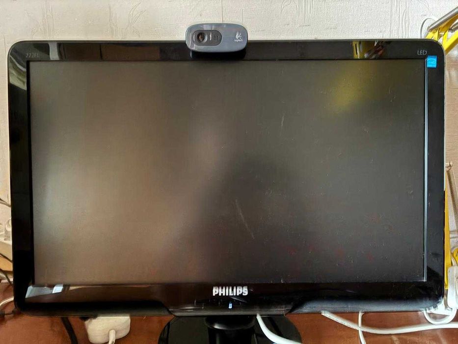 Компьютер полностью в сборе