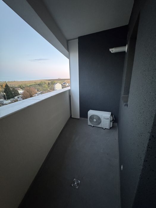 Inchiriez apartament 2 camere (72 mp) in complexul Avanera, Suceava