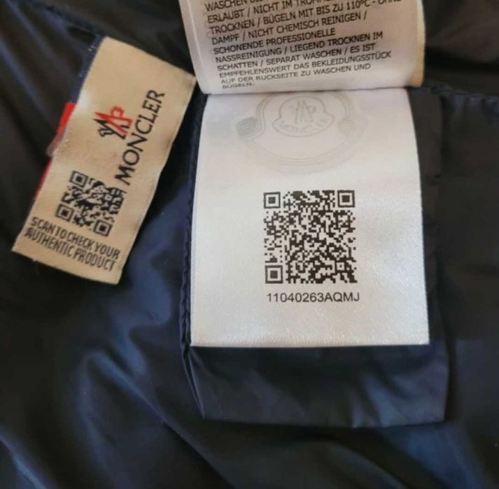 Geacă Moncler originală