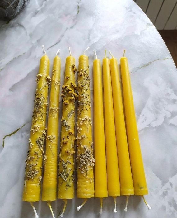 Натуральные свечи из пчелиного воска с травами (Пижма, Тысячелистник)