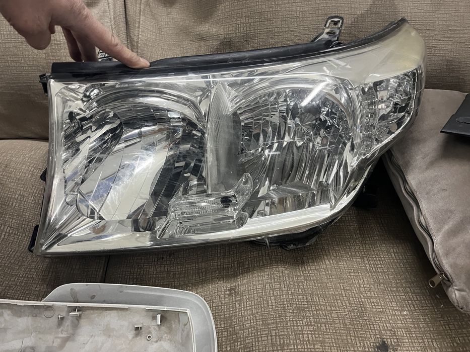 Тоиота запчаст 200