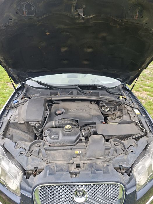 Vând jaguar xf 2.7 2009