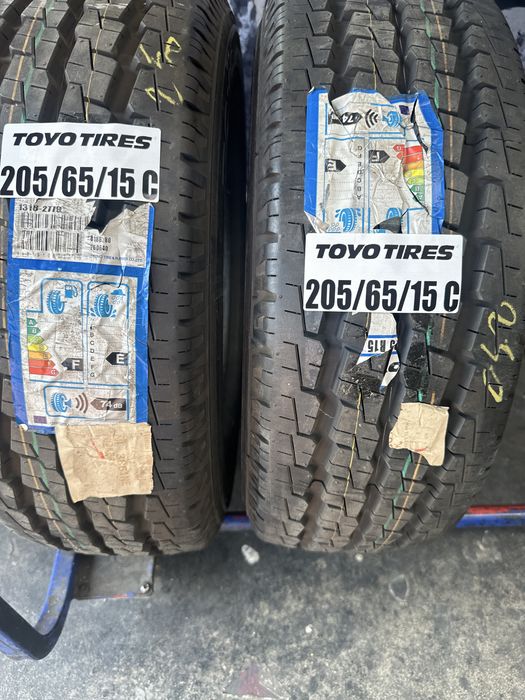 205/65/15c Toyo