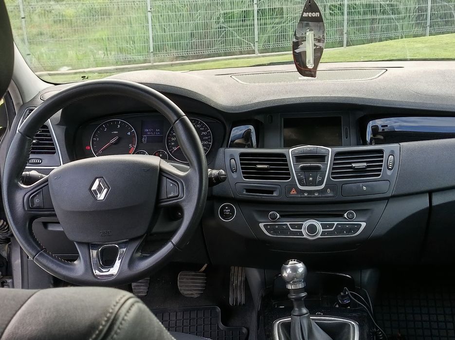 Renault Laguna 3 EURO5 BOSE Edition