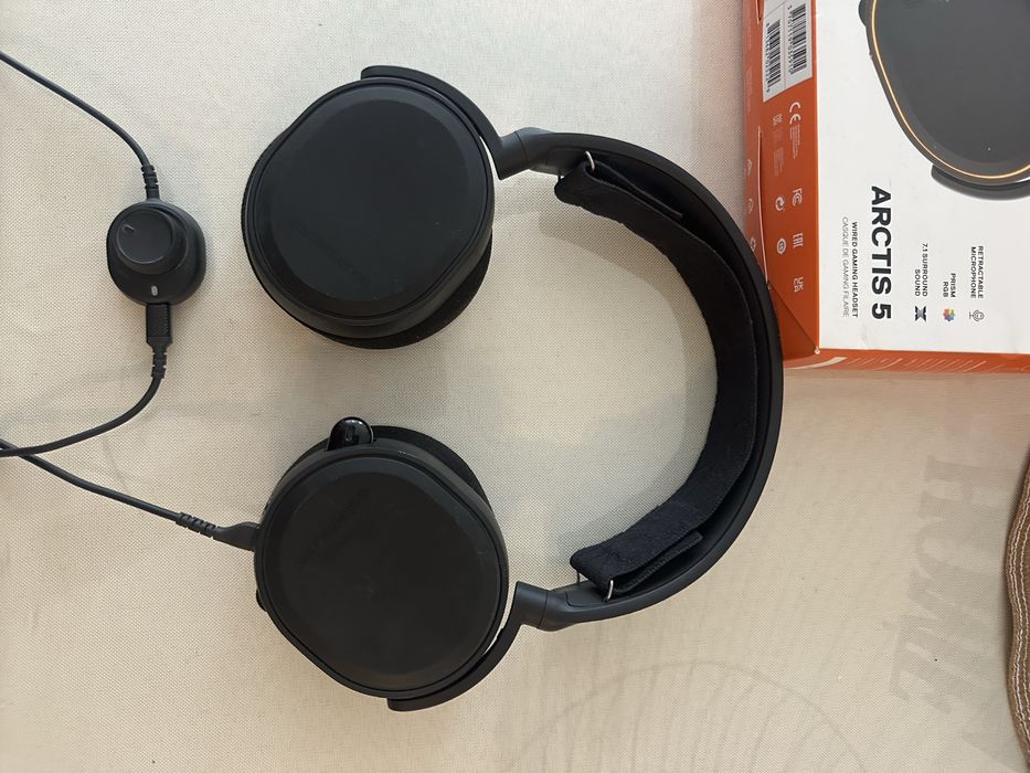 Steelseries Arctis Nova 5