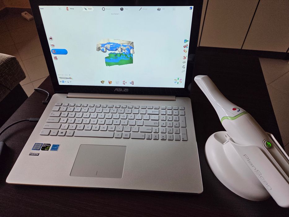 Интраорален скенер Planmeca PlanScan, 2450 EUR