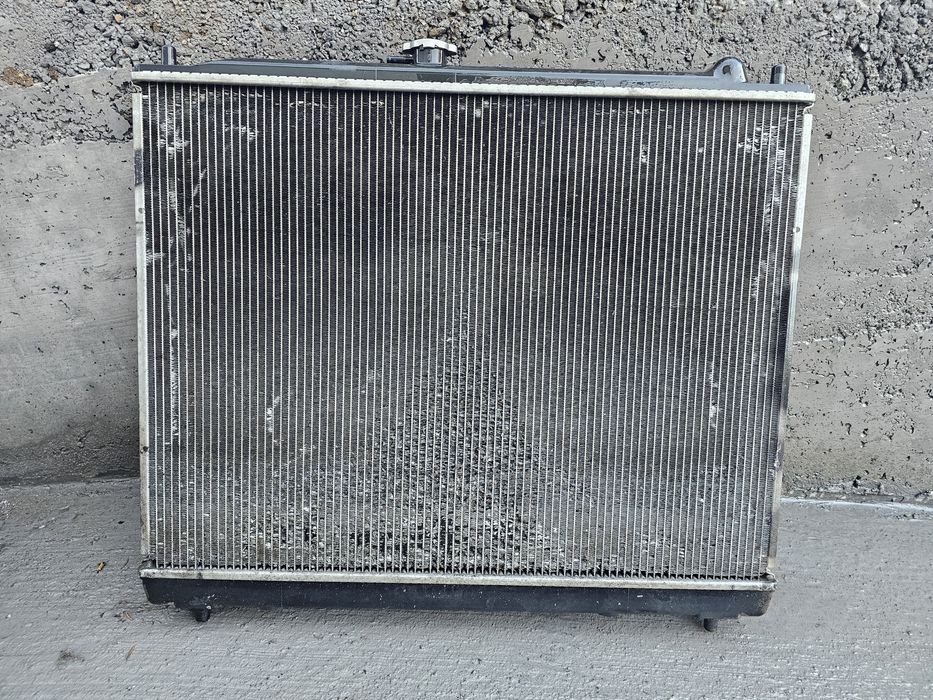 Части Pajero Montero Mitsubishi