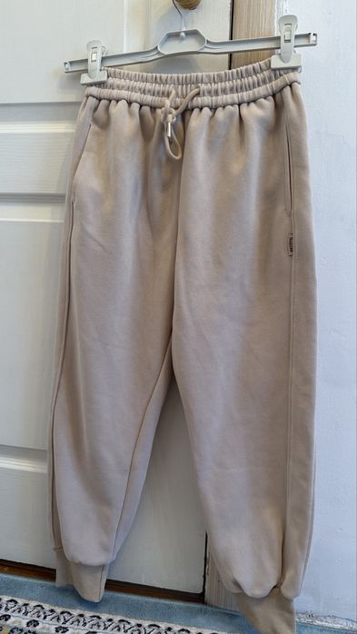 Все по 2000 тенге