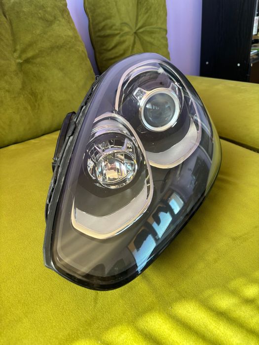 Фар за Порше Кайен 2016 г.