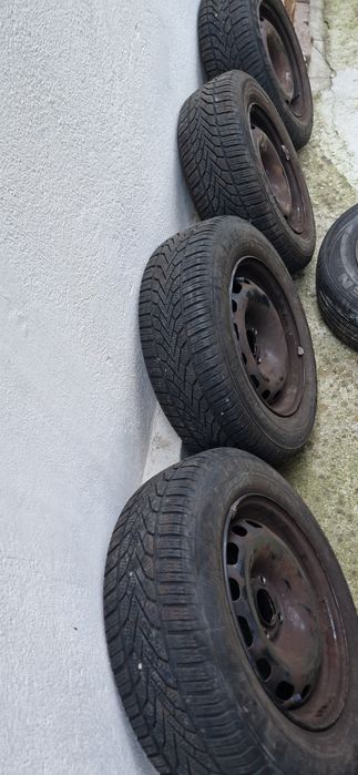 Железни джанти с тасове Ситроен и зимни гуми