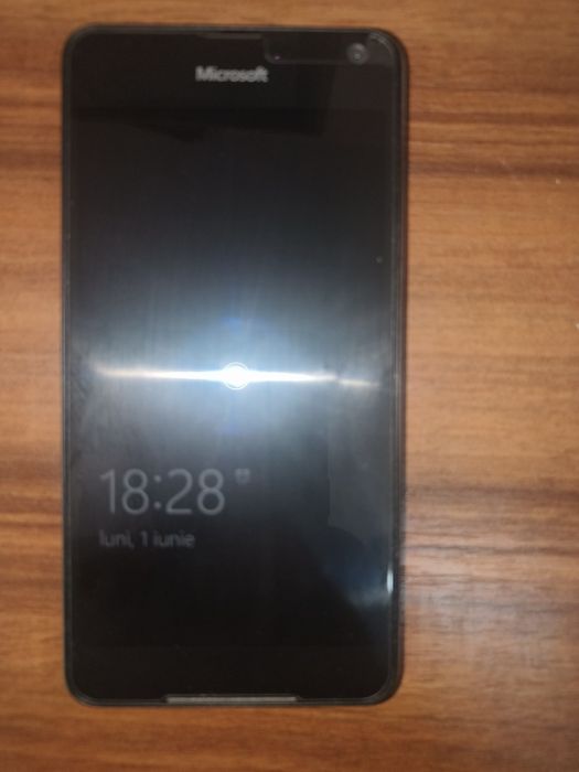 Vând Microsoft Lumia 650 dual SIM