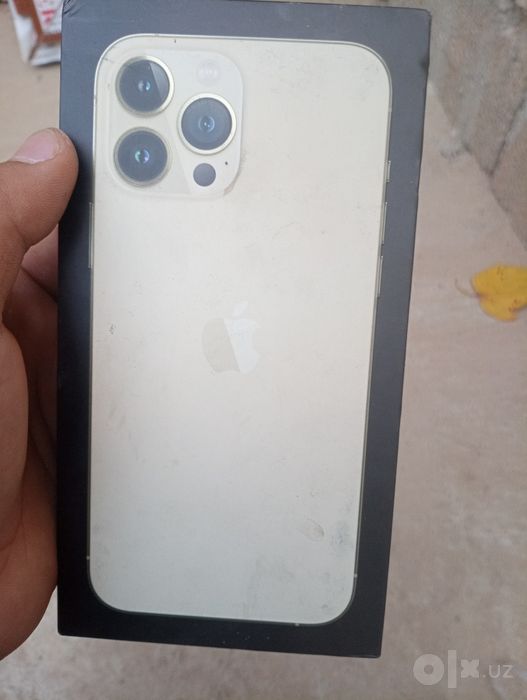 Iphone 13 pro max Gold