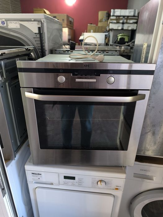 Фурна с котлони AEG В5741-4-M - 8 Функци с вентилатор