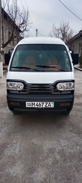 Damas srochna sotiladi