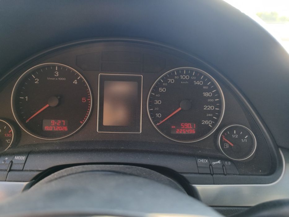 Audi a4 B7 116к.с